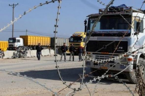 إدخال 80 شاحنة مساعدات إنسانية إلى غزة
