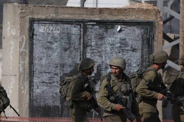 الجيش الإسرائيلي يقتل شابا في بلدة دورا قرب الخليل بالضفة الغربية