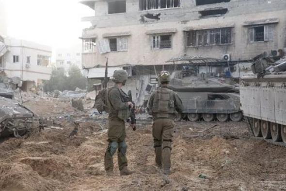 قوات الاحتلال الإسرائيلي تقتحم مستشفى ابن سينا في جنين بزي مدني