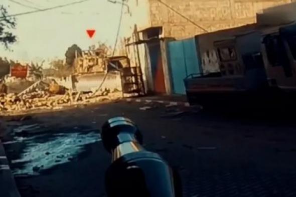 كتائب القسام تستهدف ناقلة جند إسرائيلية بخان يونس