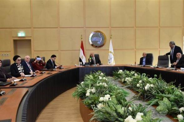 كامل الوزير يستعرض مشروعات وزارة النقل في محافظة دمياط