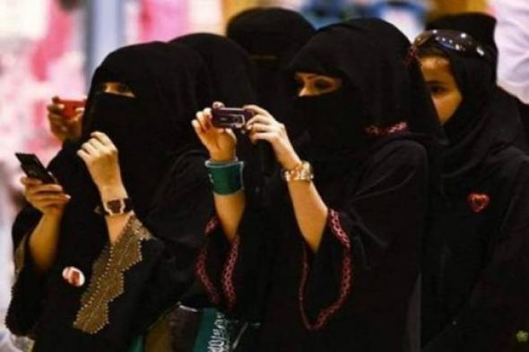 سعودية مفجوعة قبل زفافها الثاني... رسالة غير متوقعة من ابنتها تعيد رسم مصيرها!