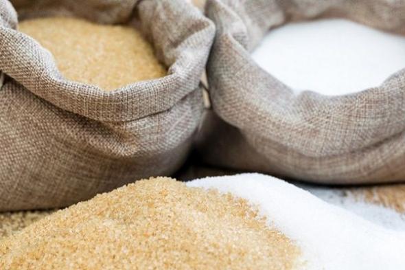 مصر تسعى لشراء 50 ألف طن من سكر القصب الخام في ممارسة دولية