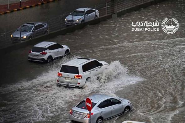 ” شهادة لمن يهمه الأمر” في حال تعرض المركبات لأعطال بسبب سوء الأحوال الجوية في الإمارات