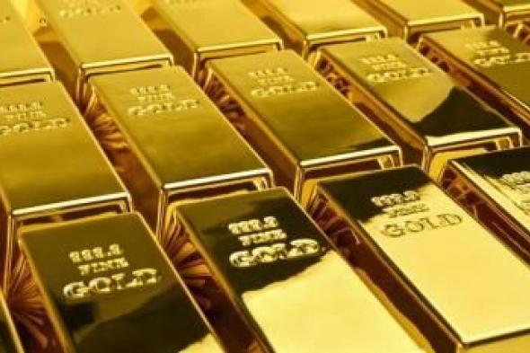 الذهب يرتفع مدعوماً بتراجع الدولار