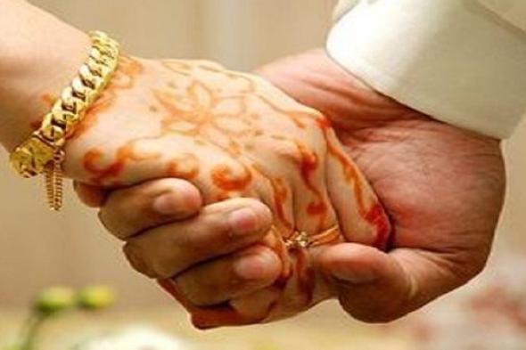 شاب سعودي يتزوج سيدة مسنة طمعا في مالها وذهبها .. وليلة الزفاف كانت المفاجئة المرعبة