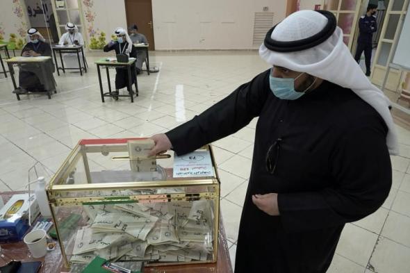 الداخلية الكويتية تعلن جاهزية 764 لجنة بـ 123 مدرسة لاستقبال الناخبين بمجلس...