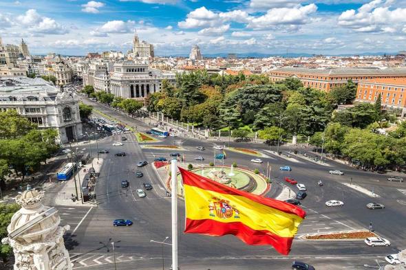 إسبانيا تلغي التأشيرات الذهبية مقابل الاستثمار في العقارات