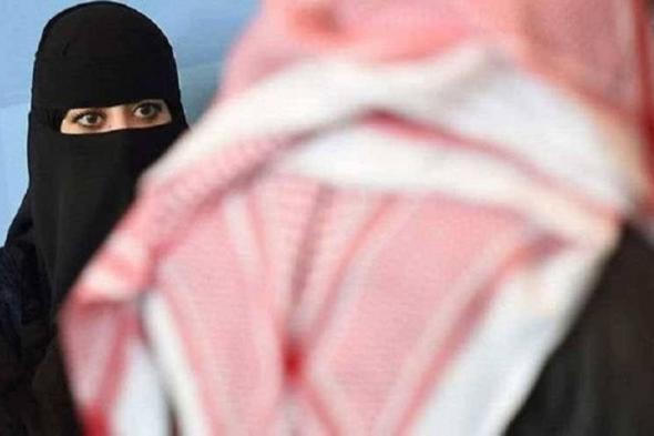 سعودية دخلت مجلس الرجال بالخطأ في يوم العيد ومافعله زوجها من شده الغضب لا يصدقه عقل