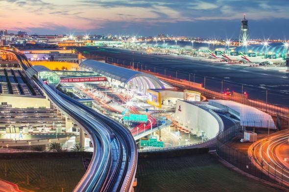 مطارات دبي تواجه تحديات تشغيلية بسبب سوء الأحوال الجوية