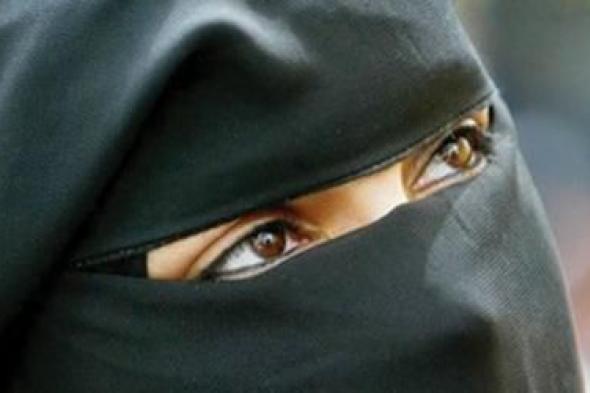صادم : سعودية تفاجئ زوجة اخو زوجها بردة فعل عنيفه بعدما قدمت لها هدية من “أبو خمسة”