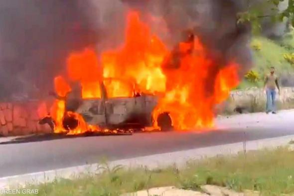 العالم اليوم - لبنان.. فيديو لاستهداف غارة إسرائيلية لسيارة في البقاع
