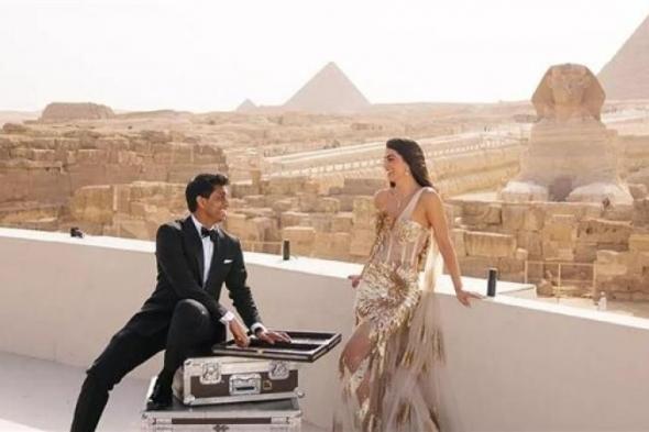 مصر للطيران تكشف كواليس رحلة زفاف الملياردير الهندي أنكور جاين