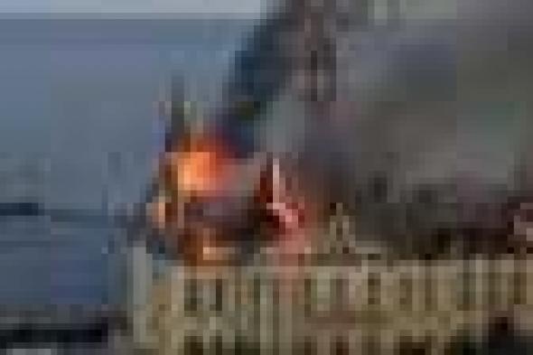 العالم اليوم - حريق كبير بعد استهداف روسيا ميناء أوديسا بصاروخ باليستي