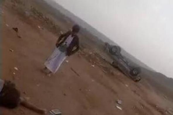 أخبار اليمن : حادث مروع يقتل ويصيب 31 شخصاً في عمران