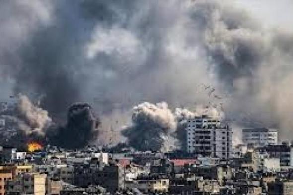 غارات جوية إسرائيلية تستهدف محيط مطار غزة شرق رفح الفلسطينية