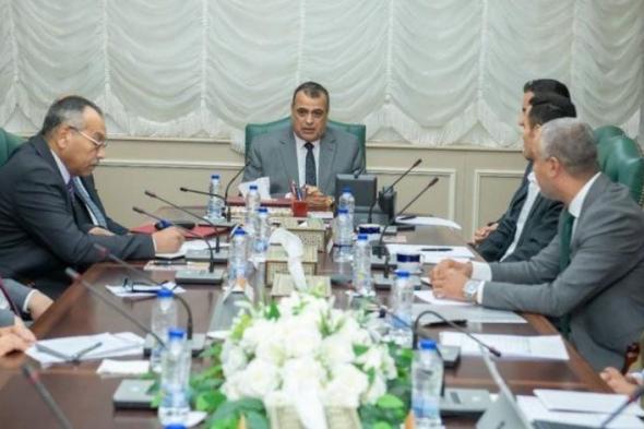 وزير الدولة للإنتاج الحربي يستقبل ممثل شركة "الخليج للمصاعد الكهربائية" لمتابعة مستجدات التعاون المشترك