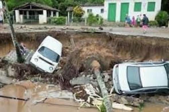 الفيضانات تودي بحياة 126 شخصا بالبرازيل