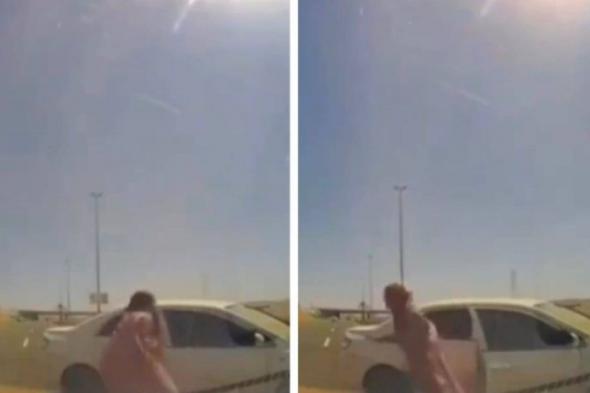 فتاة سعودية تقود سيارة وفجأة تعكس الاتجاه لتنقذ سائق تعرض لحادث وسط طريق سريع..اتفرج ماحدث