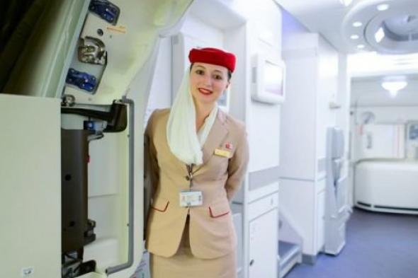 حقائق مثيرة يجهلها الكثير..مضيفة طيران سعودية تخبر عما تفعله المضيفات عندما ينام المسافرون؟