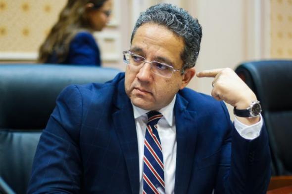 مصر ترحب بقرار القمة العربية بترشيح خالد العنانى لمنصب مدير عام اليونسكو
