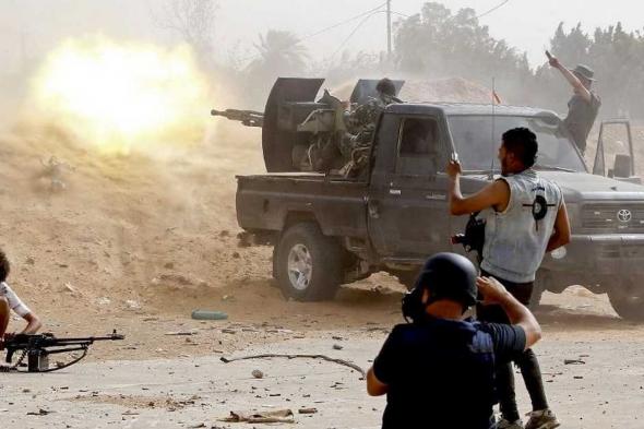 العالم اليوم - مقتل شخص وإصابة 6 في اشتباكات بغرب ليبيا