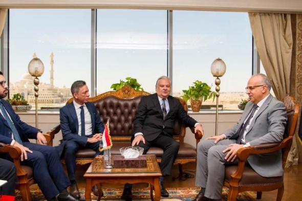 سويلم يلتقى سفير دولة بيرو في مصر لبحث تعزيز التعاون بين البلدين...