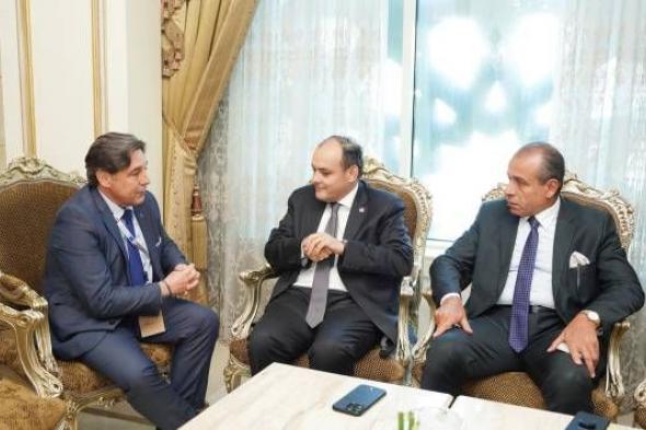 وزير التجارة يعقد لقاءات مع مسئولي عدد من الشركات العالمية المستثمرة بمصر