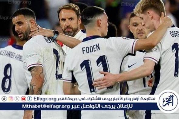 تقارير| وست هام يونايتد يقترب من ضم مدافع منتخب إنجلترا