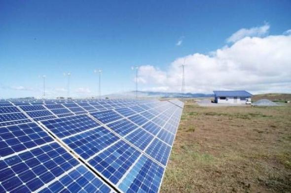 إنجاز 70% من محطة أبيدوس للطاقة الشمسية بأسوان