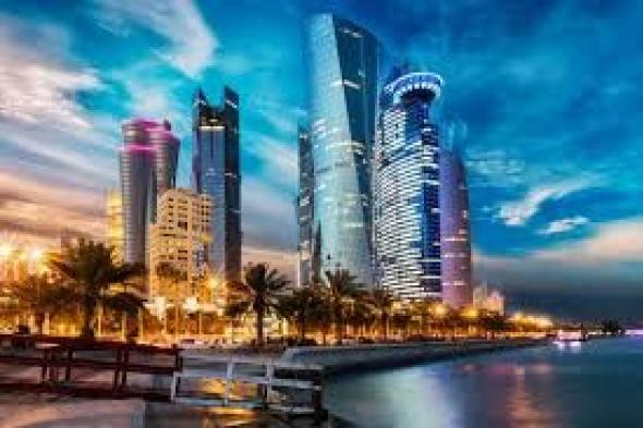 تأشيرات مجانية..قطر تستدعي المقيمين في السعودية والإمارات لمن يجيد هذه المهن والرواتب خيالية